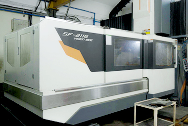 High-Tonnage Injection Molding